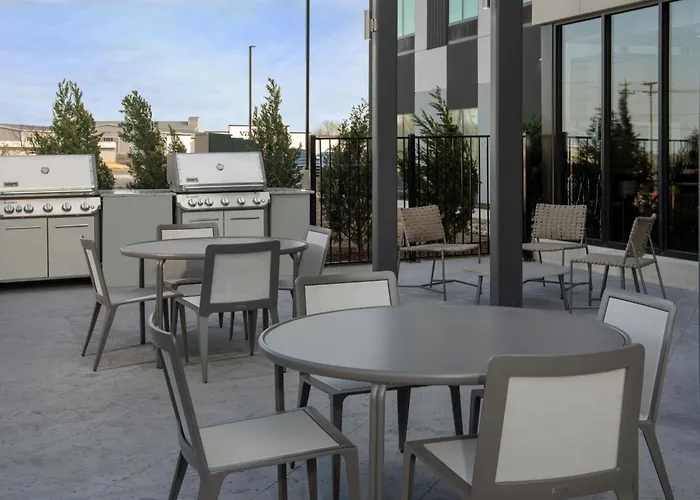 Fairfield By Marriott Inn & Suites Paris
